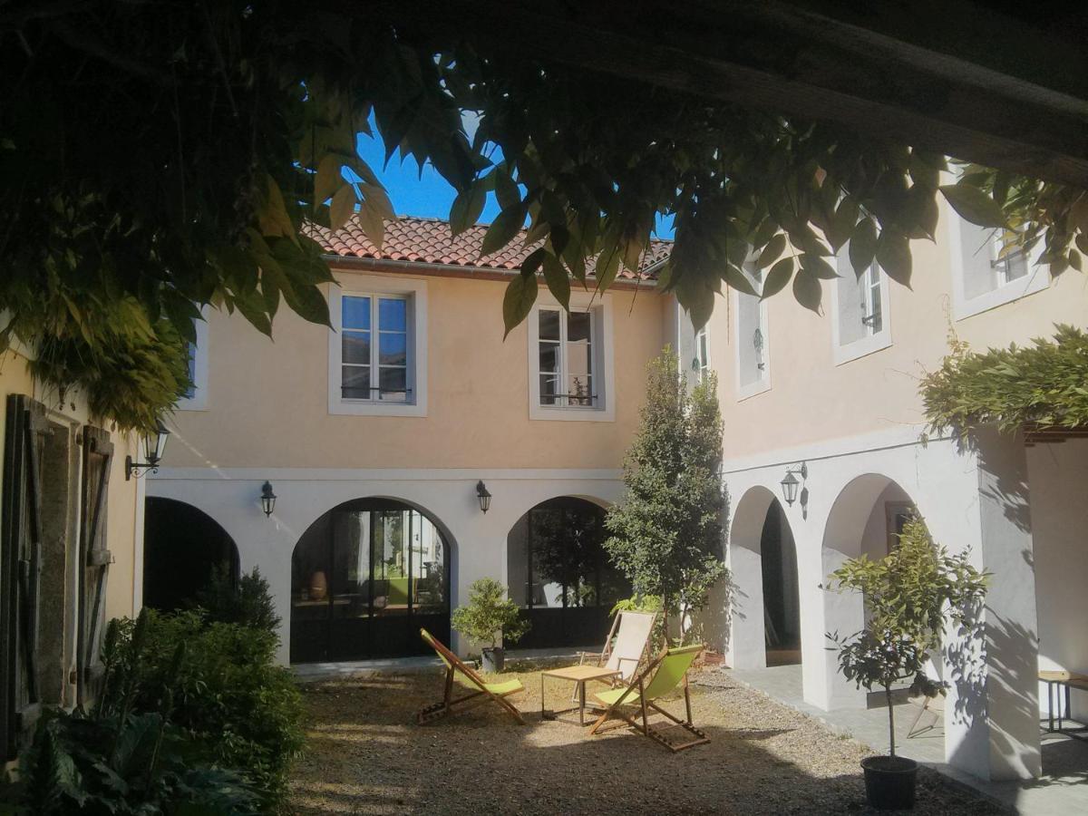 Bed and Breakfast De l'Autre Côté à Garlin Extérieur photo